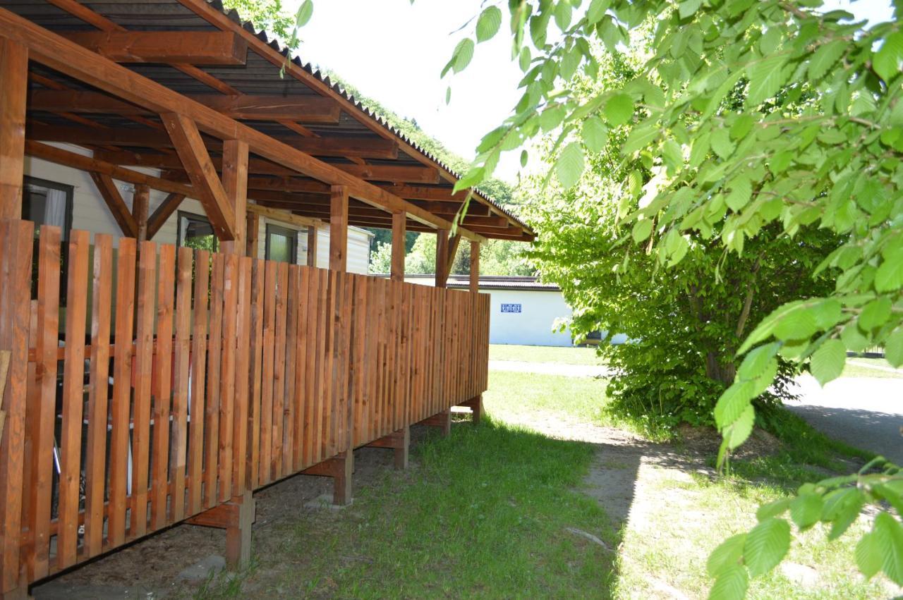 Mobilheim Kemp Rožnov pod Radhoštěm Exterior foto